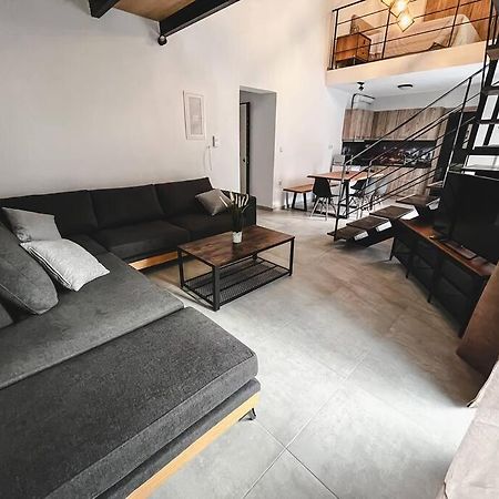 Escala Double Loft 1 & Parking In The City Center Волос Екстериор снимка
