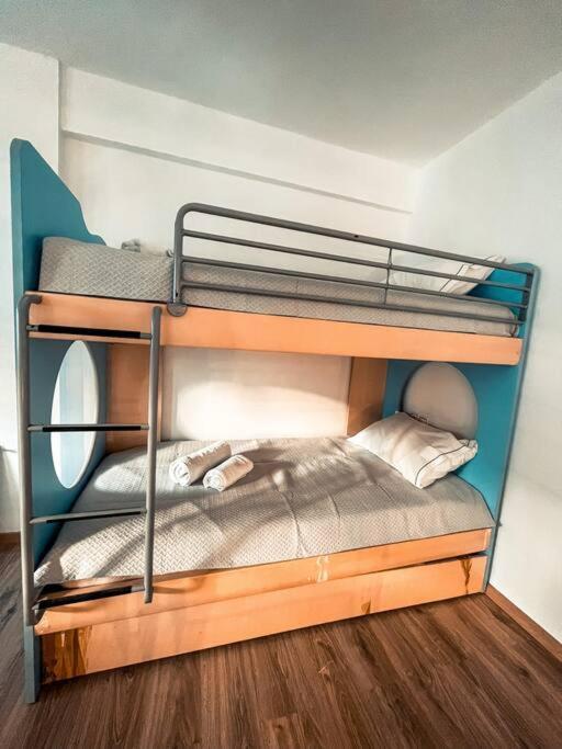 Escala Double Loft 1 & Parking In The City Center Волос Екстериор снимка
