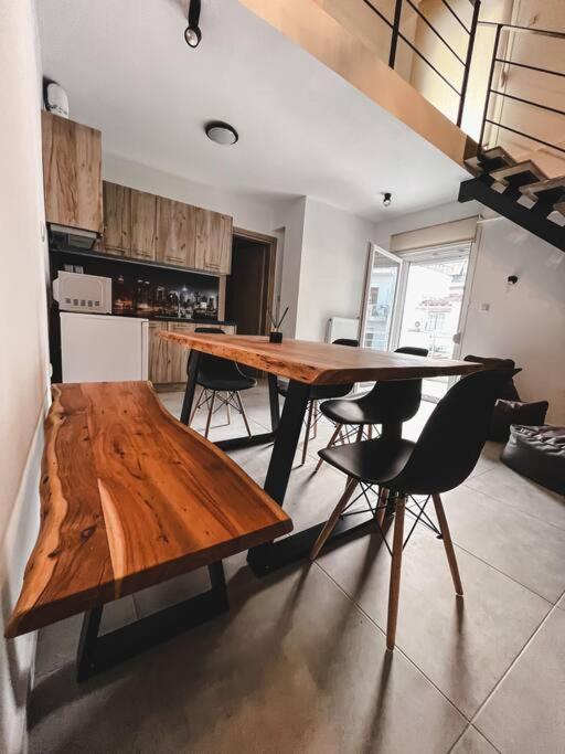 Escala Double Loft 1 & Parking In The City Center Волос Екстериор снимка